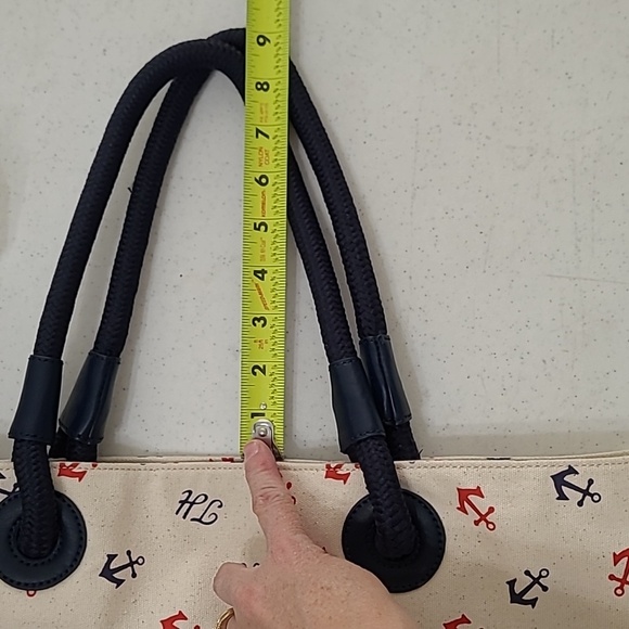 Tommy Hilfiger Cream Tote with Navy & Red Anchor Details - Picture 5 of 16